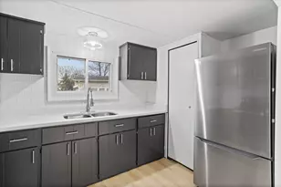 557 SW Cutoff, Auburn, MA 01501 - Photo 7