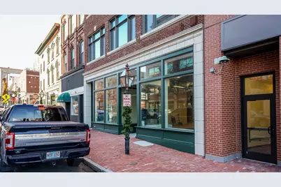 127 Union St, New Bedford, MA 02740 - Photo 3
