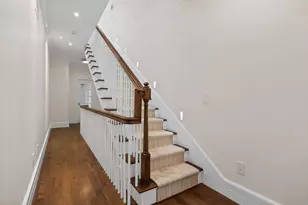2 Byron St, Boston, MA 02108 - Photo 17