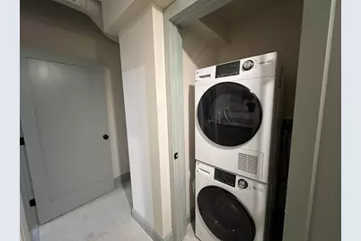 160 Seabury St #6, Fall River, MA 02720 - Photo 5