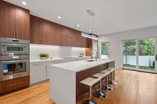 110 Harvard St, Newton, MA 02460 - Photo 7