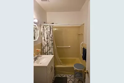 111 Grove #6, Boston, MA 02132 - Photo 11