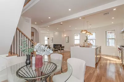 123-125 Mount Vernon Street, Newton, MA 02465 - Photo 9