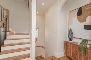 123-125 Mt Vernon St, Newton, MA 02465 - Photo 13