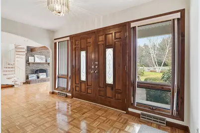 140 Waverly Rd, Ludlow, MA 01056 - Photo 5