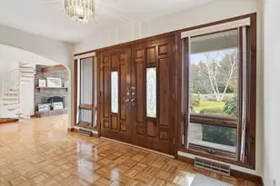 140 Waverly Rd, Ludlow, MA 01056 - Photo 5