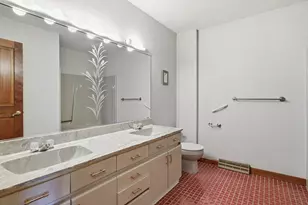 140 Waverly Rd, Ludlow, MA 01056 - Photo 23