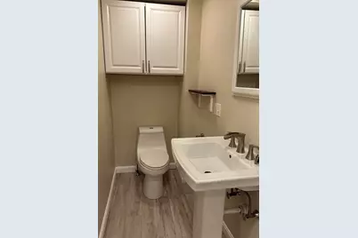 18 Bremen St #1, Boston, MA 02128 - Photo 5