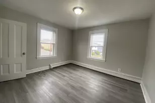 2 Swetts Ct, Watertown, MA 02472 - Photo 9