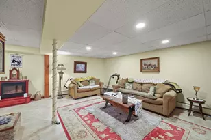 551 Tamarack Rd, Pittsfield, MA 01201 - Photo 31