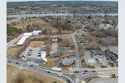 304 Main St, Bourne, MA 02532 - Photo 35