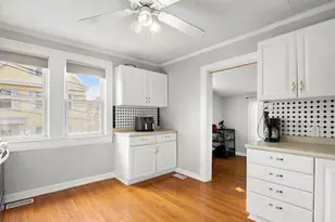 95 S Highland St, Lowell, MA 01852 - Photo 9