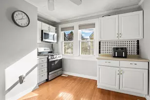 95 S Highland St, Lowell, MA 01852 - Photo 7