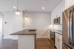 434 McGrath, Somerville, MA 02143 - Photo 9