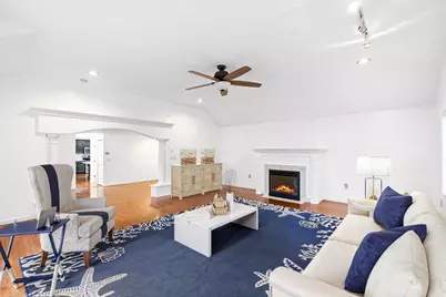 505 Old South St, Fitchburg, MA 01420 - Photo 11