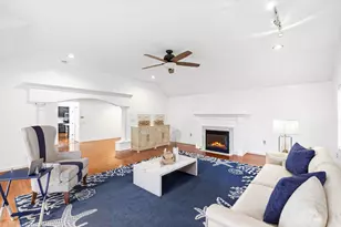 505 Old S St, Fitchburg, MA 01420 - Photo 11