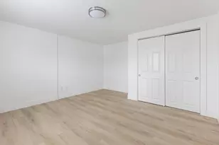 27 Salem St, Woburn, MA 01801 - Photo 5