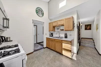 5 Marion St, South Hadley, MA 01075 - Photo 9