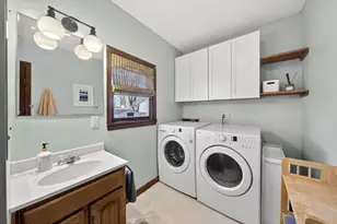 5 Marion St, South Hadley, MA 01075 - Photo 17