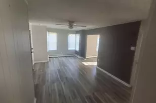 19 Manning, Fall River, MA 02723 - Photo 3