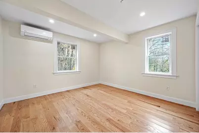 10 Beale Street, Worcester, MA 01606 - Photo 17