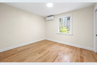 10 Beale Street, Worcester, MA 01606 - Photo 23