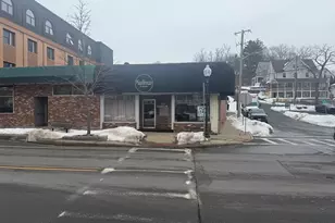 437 Franklin St, Melrose, MA 02176 - Photo 1