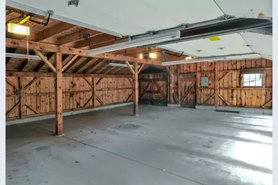 134 Crescent St, Hanson, MA 02341 - Photo 11