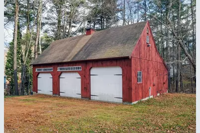 134 Crescent St, Hanson, MA 02341 - Photo 9