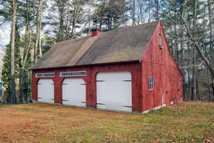 134 Crescent St, Hanson, MA 02341 - Photo 9