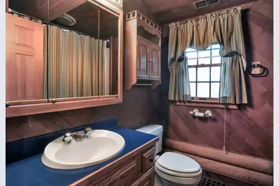 134 Crescent St, Hanson, MA 02341 - Photo 27