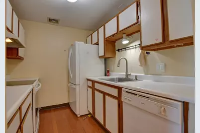 15 Bower Rd #A11, Quincy, MA 02169 - Photo 5