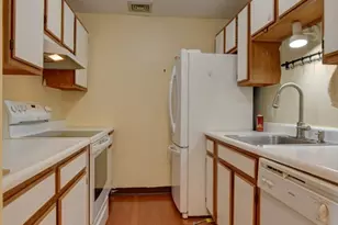 15 Bower Rd, Quincy, MA 02169 - Photo 11