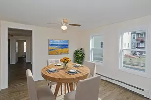 19 Quincy St, Springfield, MA 01109 - Photo 13