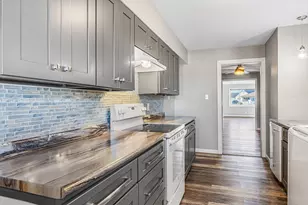 82 Mitchell Dr, Chicopee, MA 01022 - Photo 15