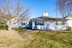 82 Mitchell Dr, Chicopee, MA 01022 - Photo 23