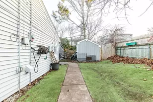 95 Royal Rd, Brockton, MA 02302 - Photo 19