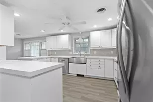 95 Royal Rd, Brockton, MA 02302 - Photo 5