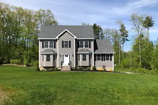 17 Blaisdell, Raymond, NH 03077 - Photo 1
