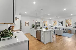 272 Lincoln St, Marlborough, MA 01752 - Photo 3