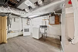 63 Linden St, Wellesley, MA 02482 - Photo 19