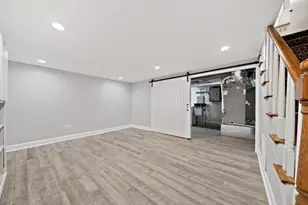 63 Linden St, Wellesley, MA 02482 - Photo 17