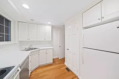 63 Linden Street #1, Wellesley, MA 02482 - Photo 9
