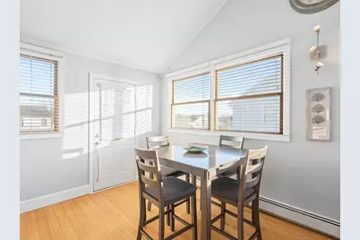 1 Mansfield Dr, Wakefield, MA 01880 - Photo 13