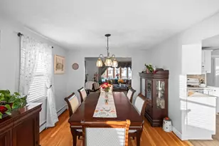 1 Mansfield Dr, Wakefield, MA 01880 - Photo 7