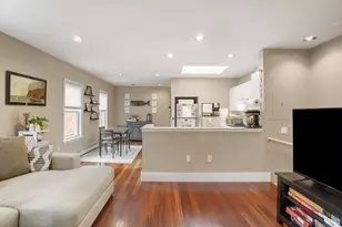 31 Regent St, Cambridge, MA 02140 - Photo 5