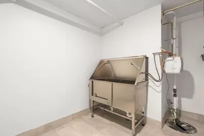 9 Sydney #202, Boston, MA 02125 - Photo 17