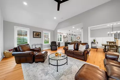 122 Seven Sister Rd, Haverhill, MA 01830 - Photo 3