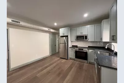 160 Seabury St #10, Fall River, MA 02720 - Photo 5