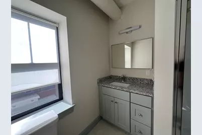 160 Seabury St #11, Fall River, MA 02720 - Photo 7